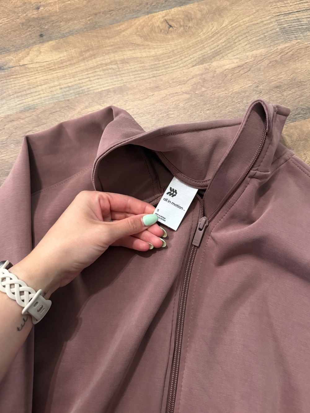 All in motion • Airy Sleek Women's Mauve Cropped Zip Jacket & Wide Leg Pants Set - Picture 5 of 6
